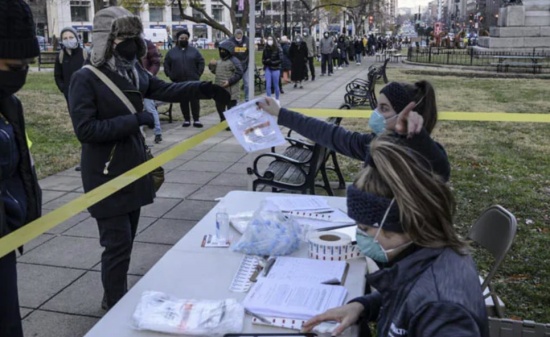 國(guó)外新冠疫情導(dǎo)致衛(wèi)生系統(tǒng)崩潰