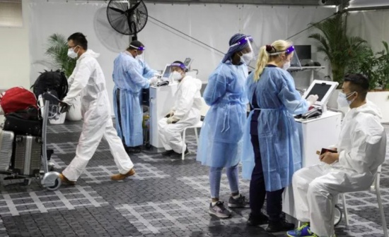 澳大利亞新增確診病例激增放寬防疫措施