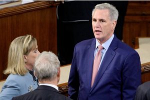 美國共和黨發(fā)起罷免眾議院議長凱文麥卡錫的競標(biāo)