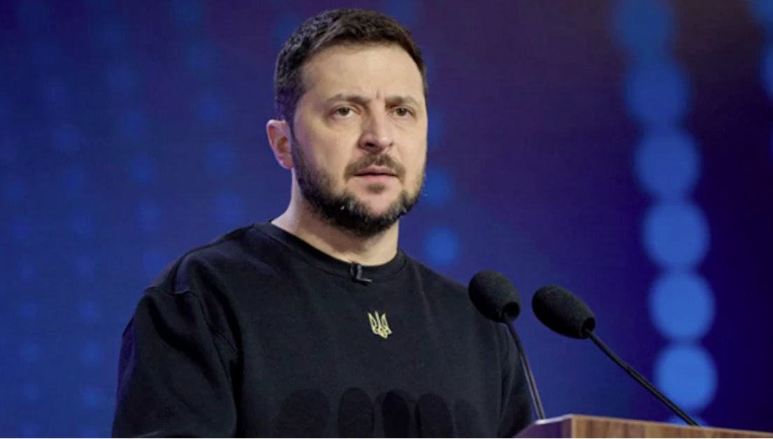 澤連斯基表示,烏克蘭將支持任何有助于實現(xiàn)“穩(wěn)定和公正和平”的提議。