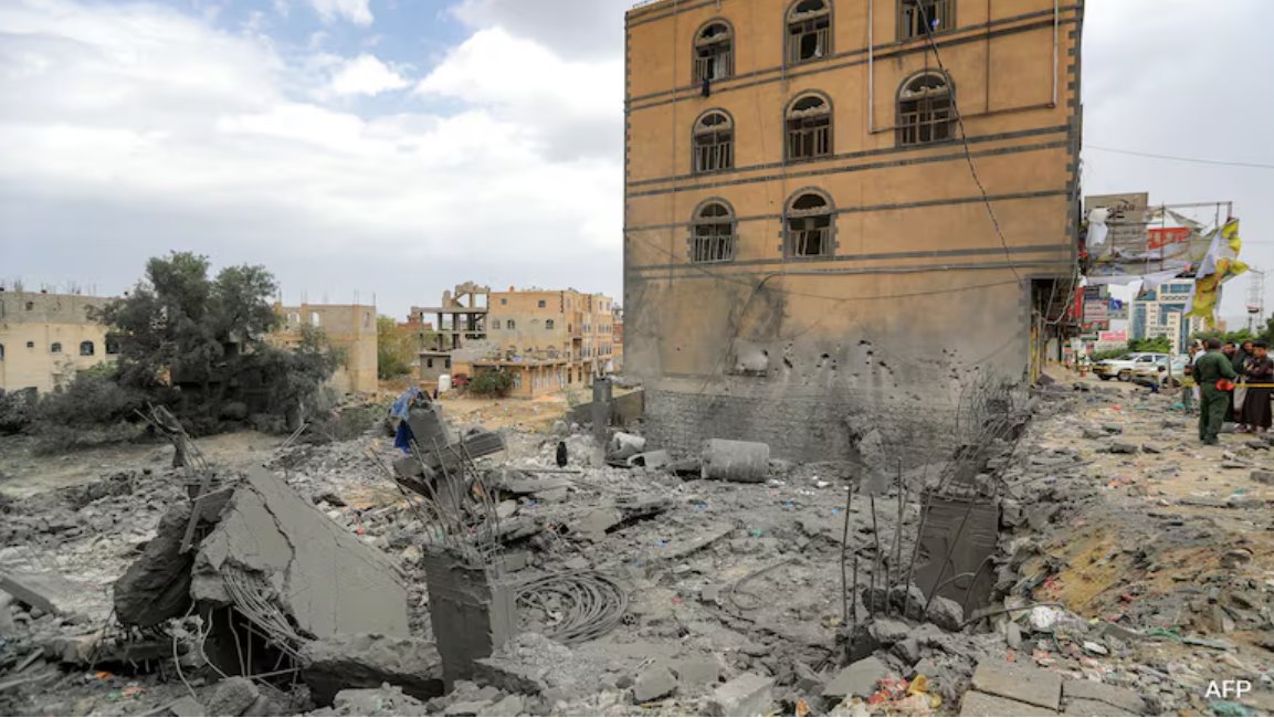 白宮出現重大失誤:記者被加入戰爭群聊提前泄露戰爭計劃,群聊拉錯人了。