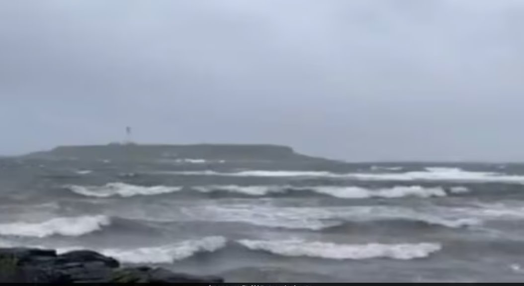 風(fēng)暴弗洛里斯將給英國部分地區(qū)帶來“異常強風(fēng)”,并發(fā)布“生命危險”警告