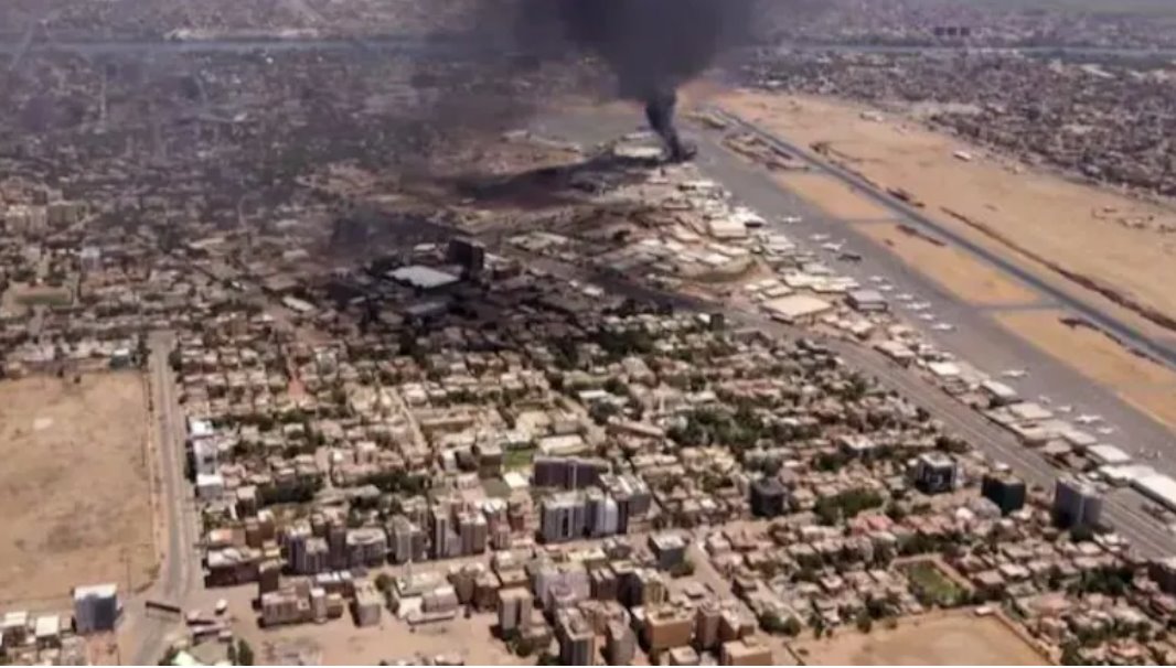 尼亞拉機場近期屢遭蘇丹軍隊空襲
