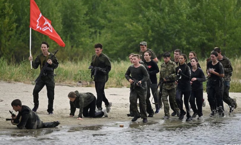 指導(dǎo)老師弗拉基米爾·亞年科說,孩子們從這次經(jīng)歷中獲得了“理解和知識”。