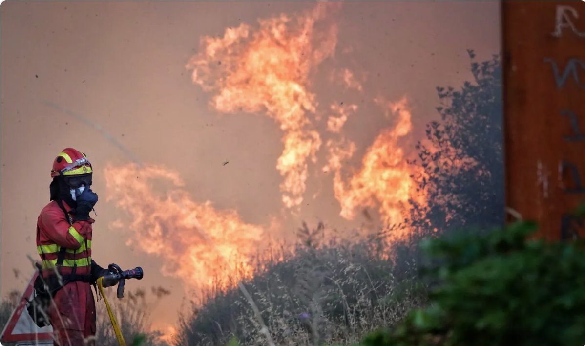 2025年8月21日,西班牙卡斯蒂利亞-萊昂省萊昂市的安利亞里諾斯德爾西爾野火。