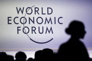 人工智能 加密貨幣 債務(wù)：世界經(jīng)濟(jì)論壇警告三大泡