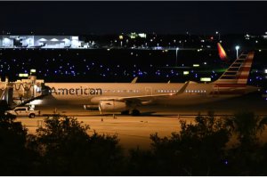 美國(guó)政府停擺旅游業(yè)陷入混亂 超過750個(gè)航班被取消